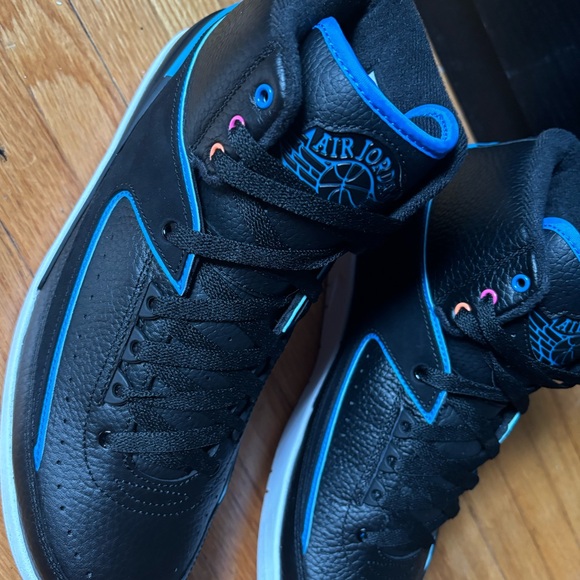 🔥🔥🔥AIR JORDAN 2 RETRO “RADIO RAHEEM”💥 - Picture 3 of 10